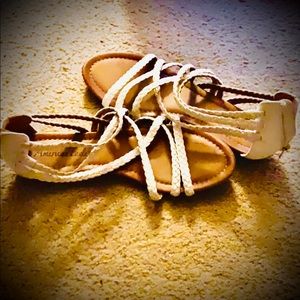 American Eagle Sandals